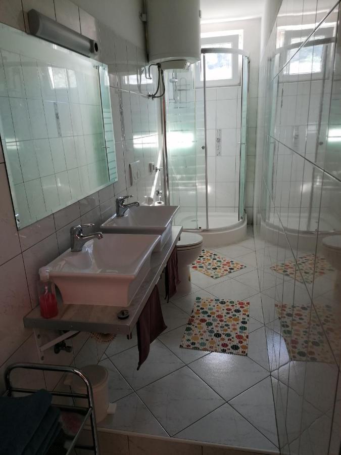 Apartment Halugica Kali Ngoại thất bức ảnh