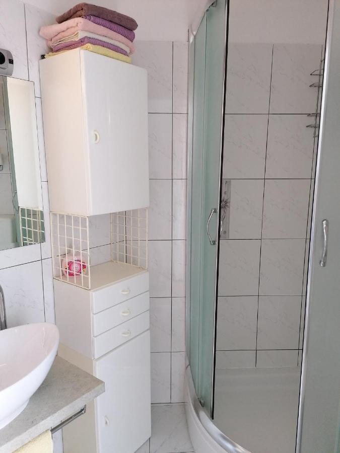 Apartment Halugica Kali Ngoại thất bức ảnh